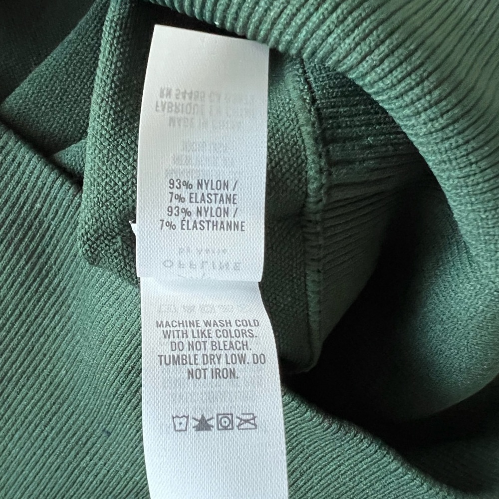 Offline by Aerie Sidewalk Seamless Cropped T-Shirt - Size XXS - Picture 7 of 7